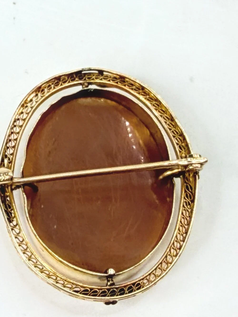 Antique 14K Gold Hand Carved Shell Cameo Brooch Ornate Filigree JR1989